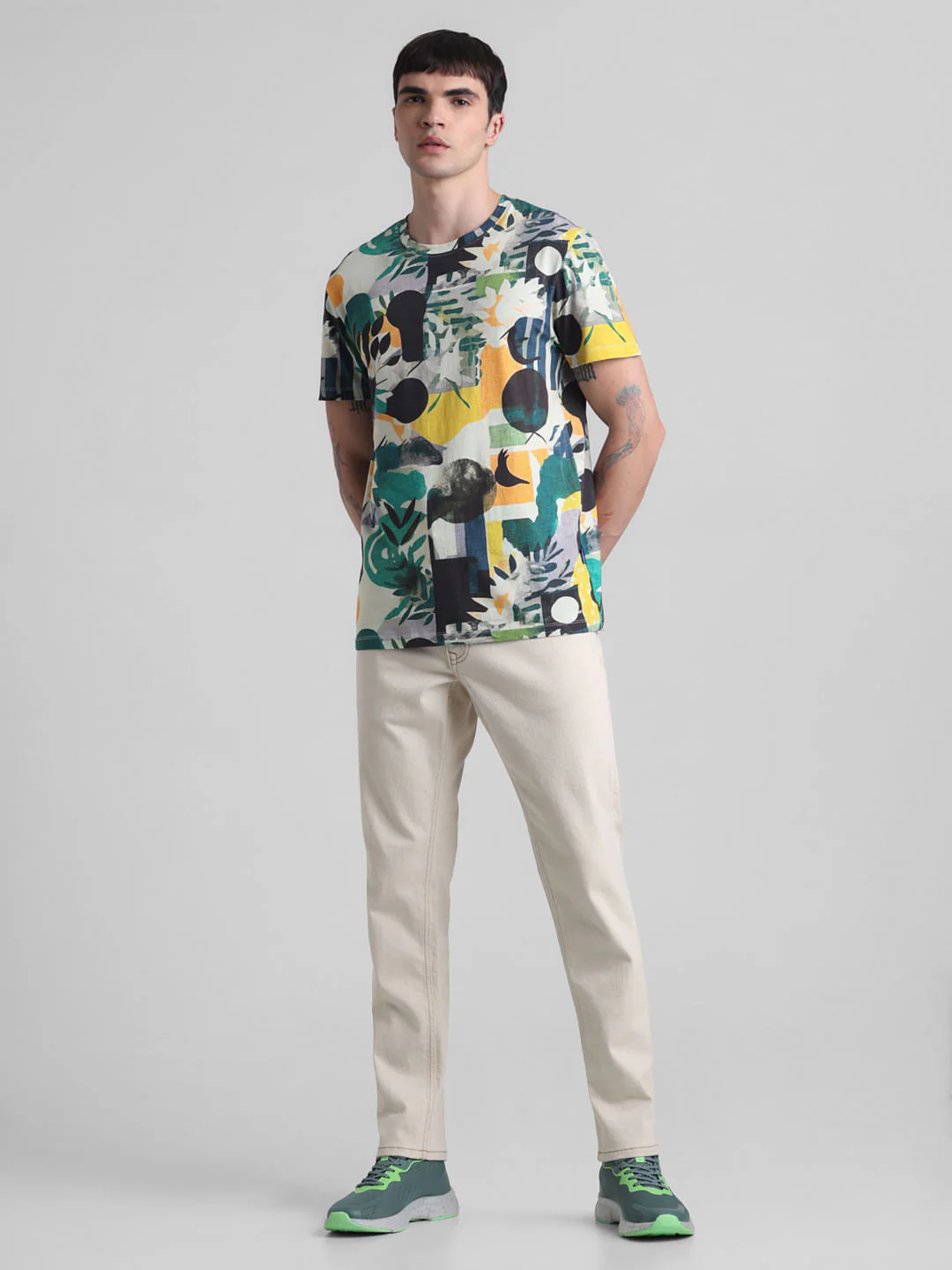 White Tropical Print T-shirt - Image 6