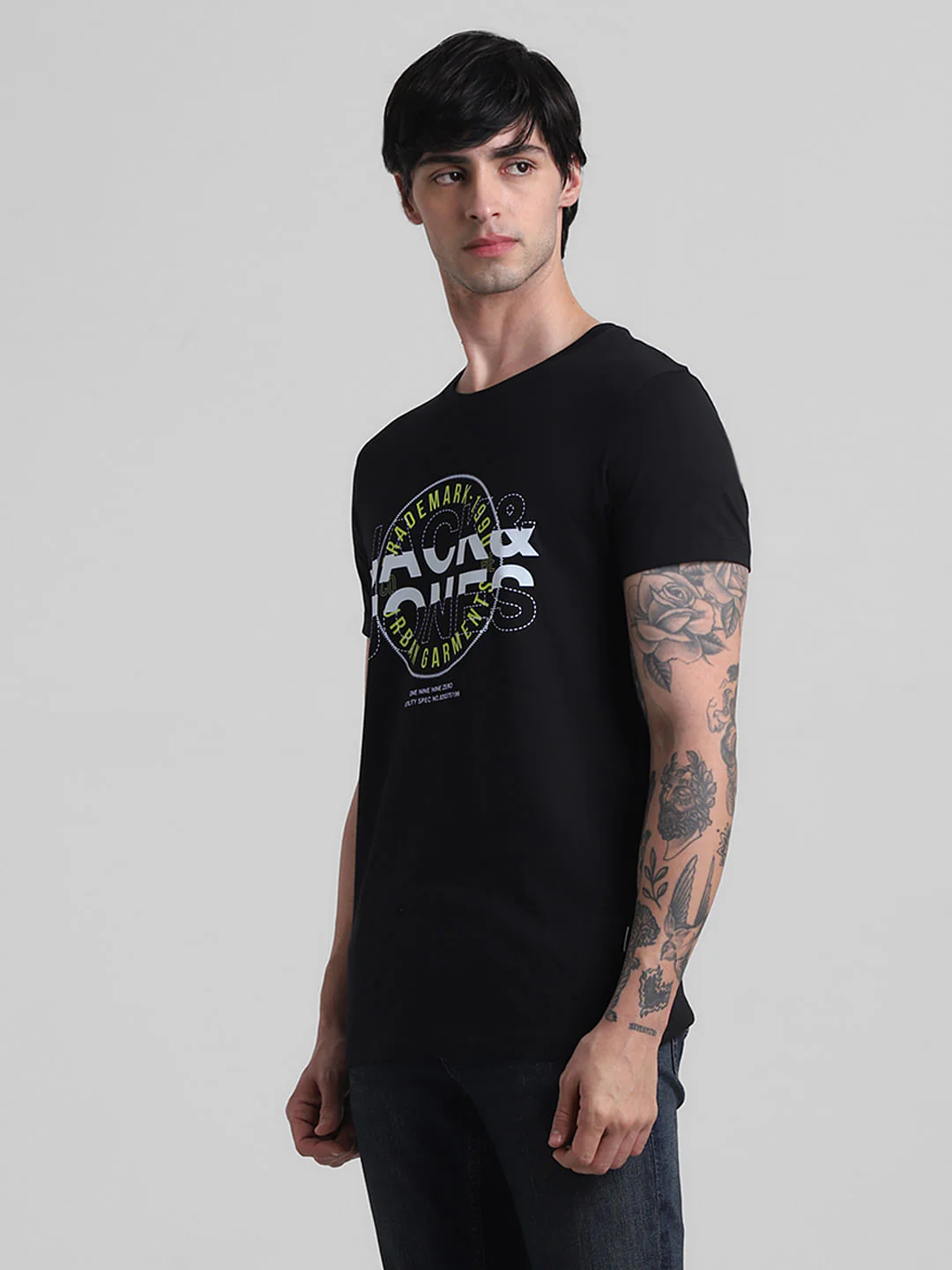 Black Printed Crew Neck T-shirt - Image 3