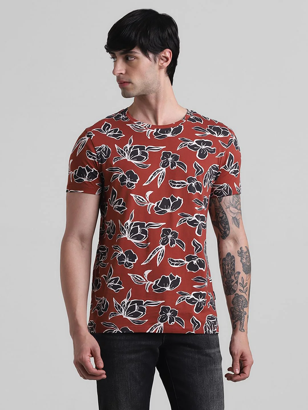 Red Logo Print Crew Neck T-shirt - Image 2