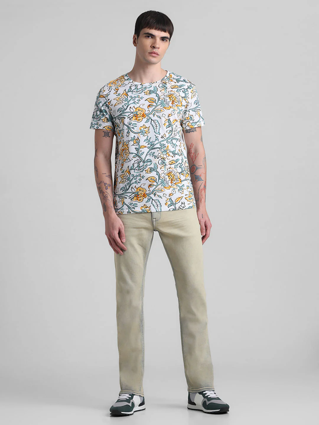 White Printed Crew Neck T-shirt - Image 6