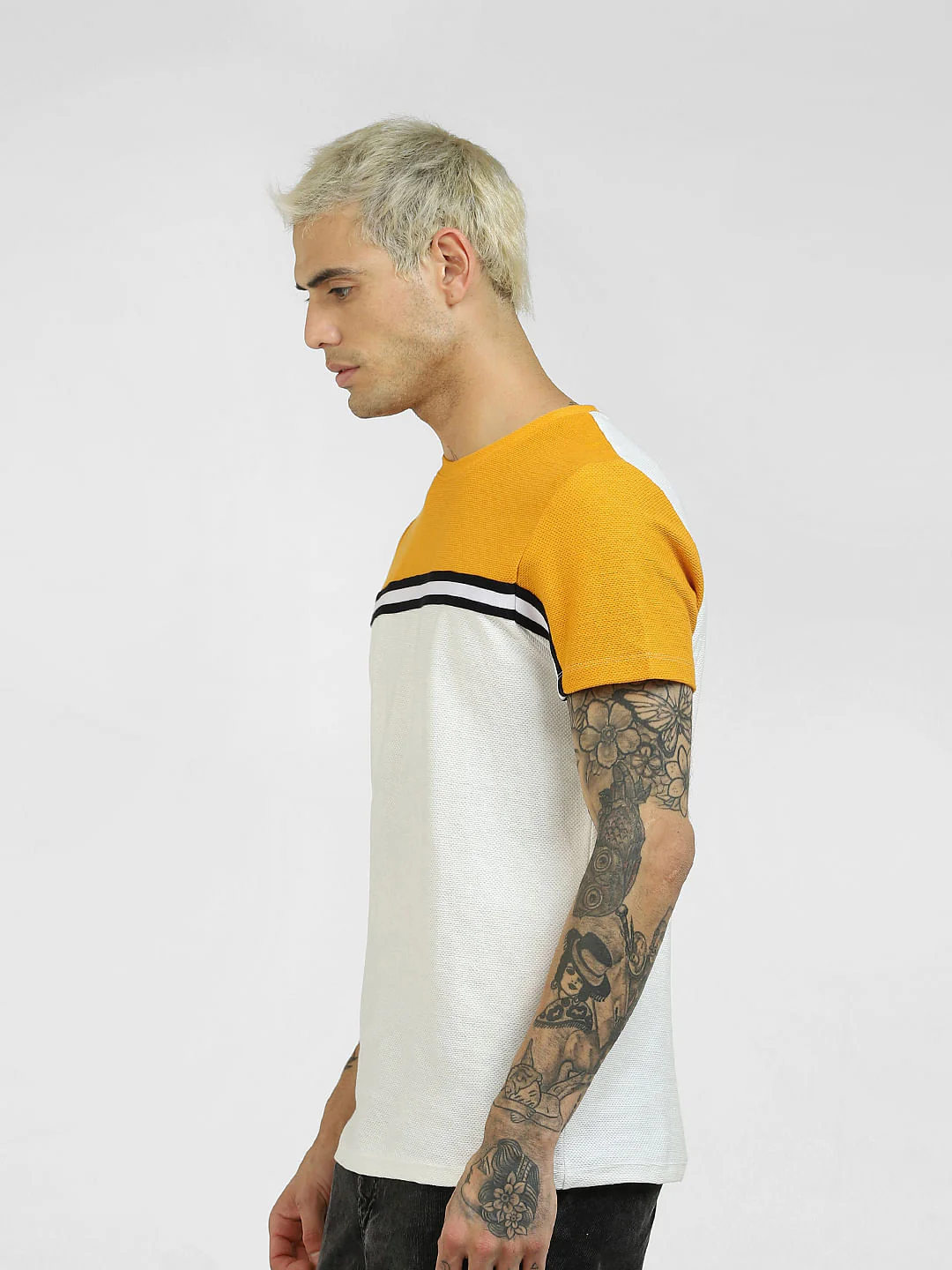 Colourblocked Knit T-shirt - Image 3