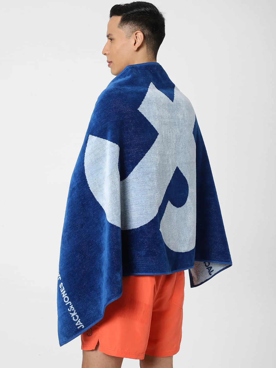 Grey Logo Print Towel - Image 4