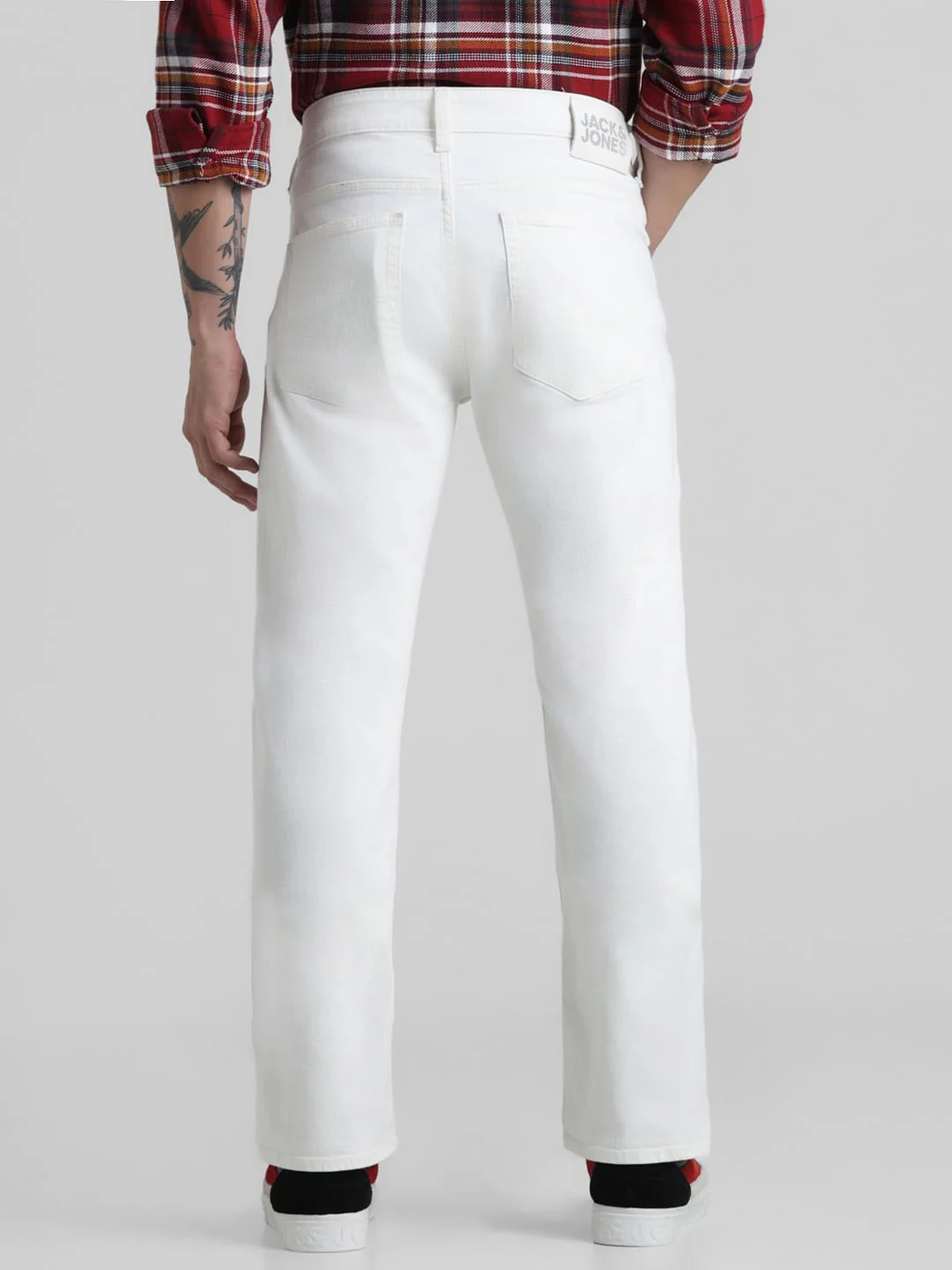 Low Rise Regular Fit Jeans - White - Image 3