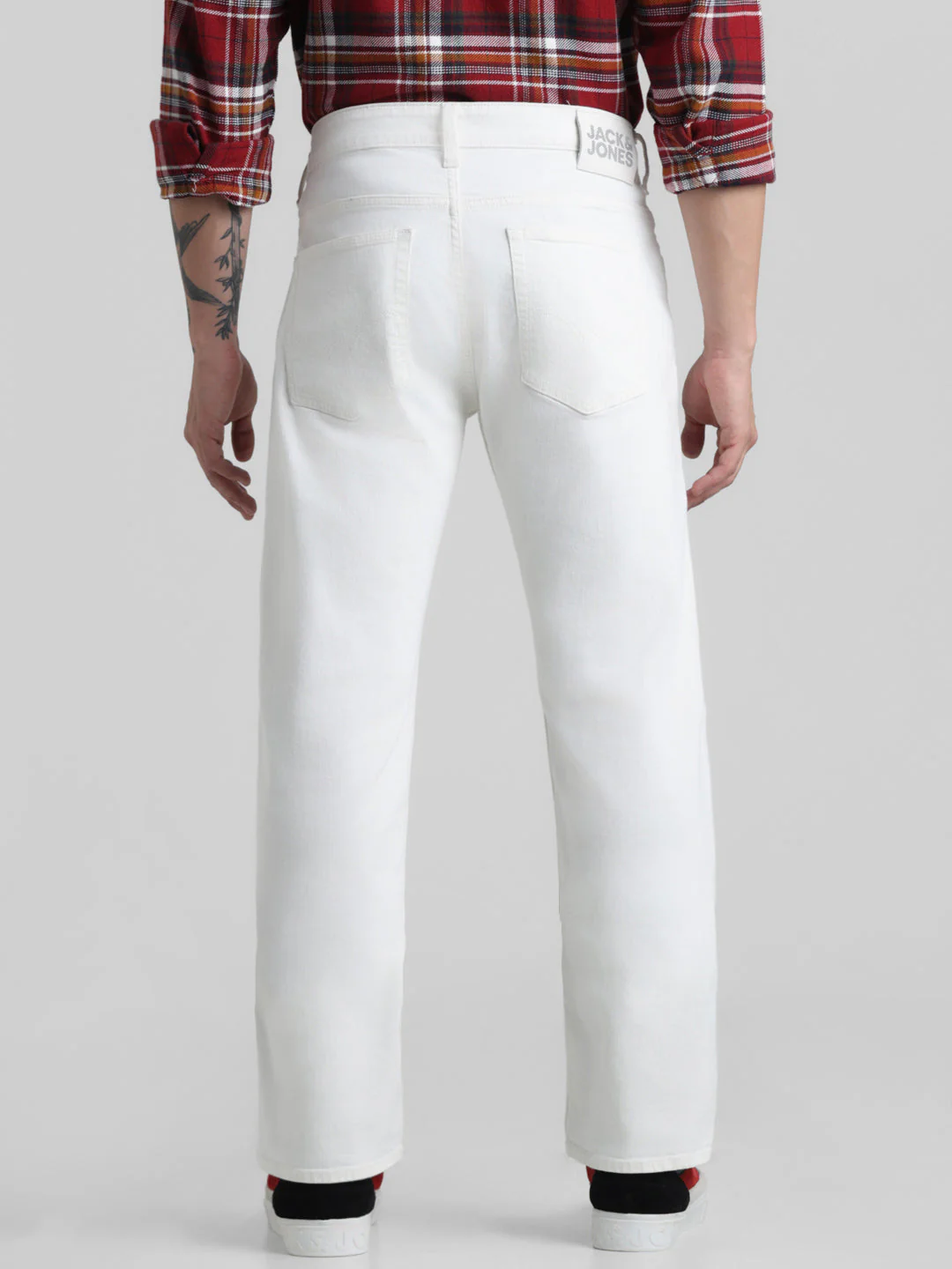 Low Rise Regular Fit Jeans - White - Image 8
