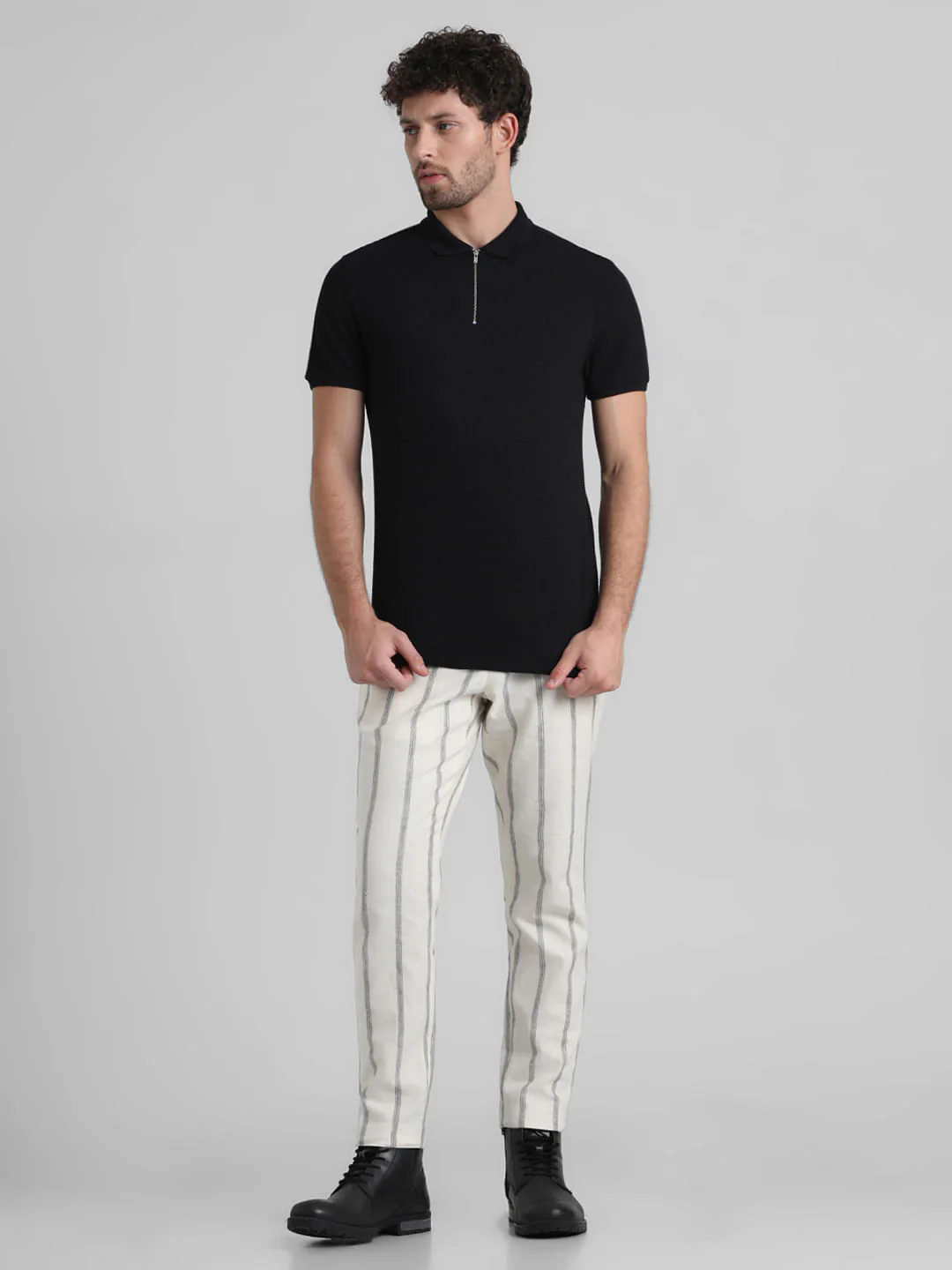 Black Zip-Up Jacquard Polo T-shirt - Image 6