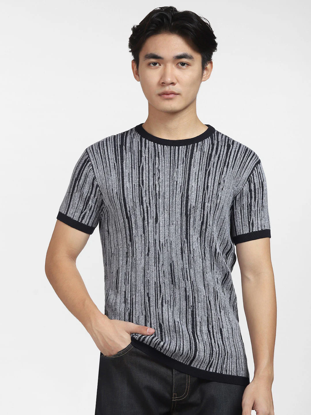 Navy Blue Printed Knit T-shirt - Image 2