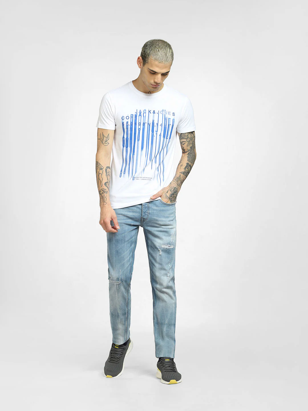 White Logo Print Crew Neck T-shirt - Image 6