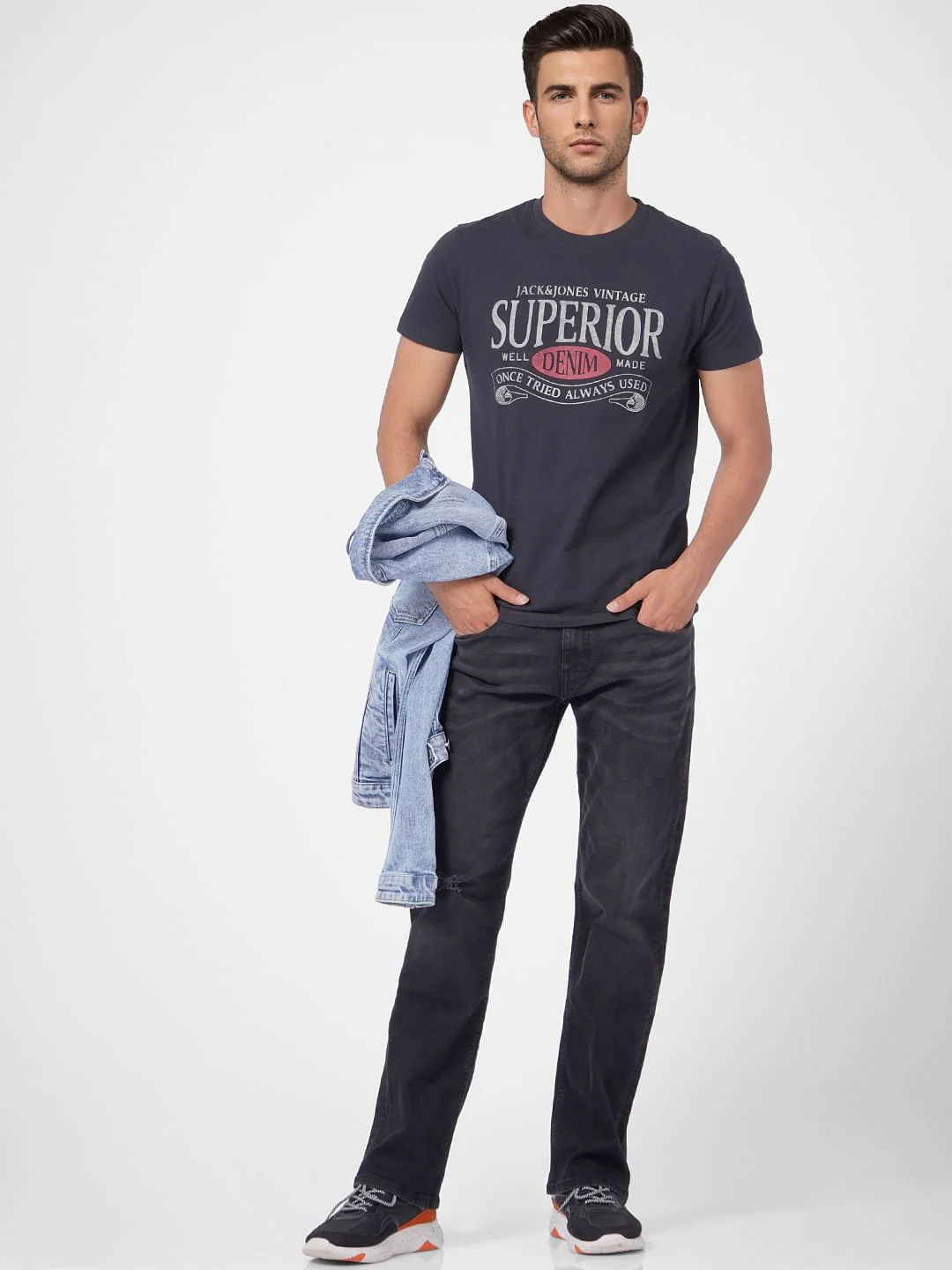 Black Graphic Print Crew Neck T-shirt
