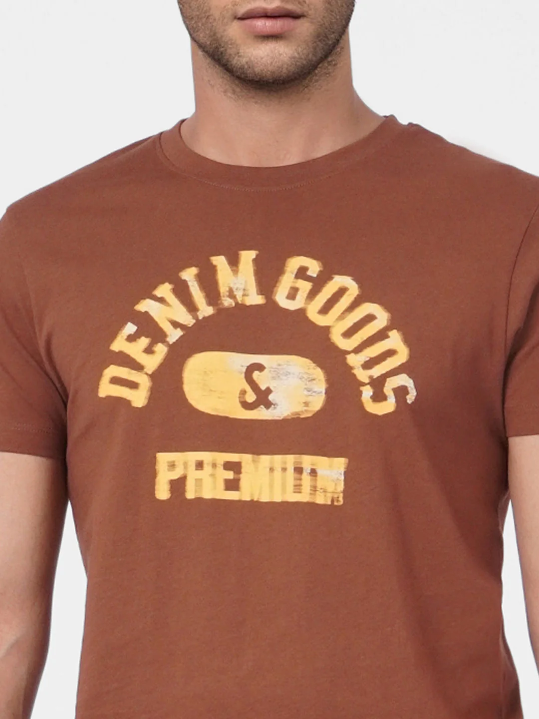 Brown Graphic Print Crew Neck T-shirt - Image 6