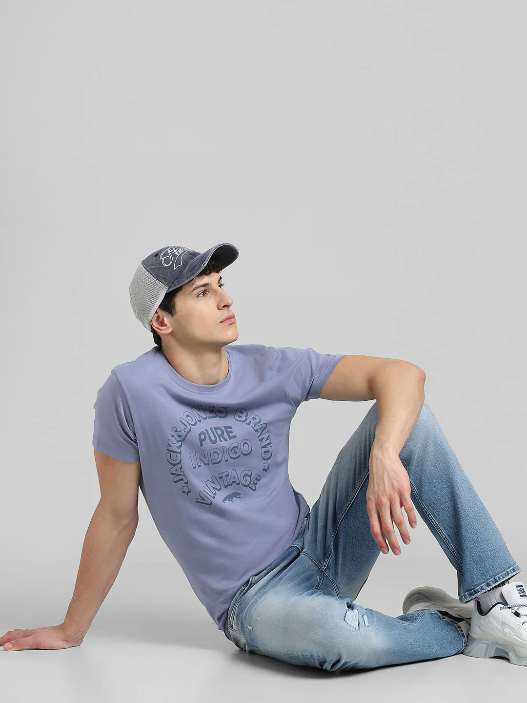 Blue Graphic Print Crew Neck T-shirt