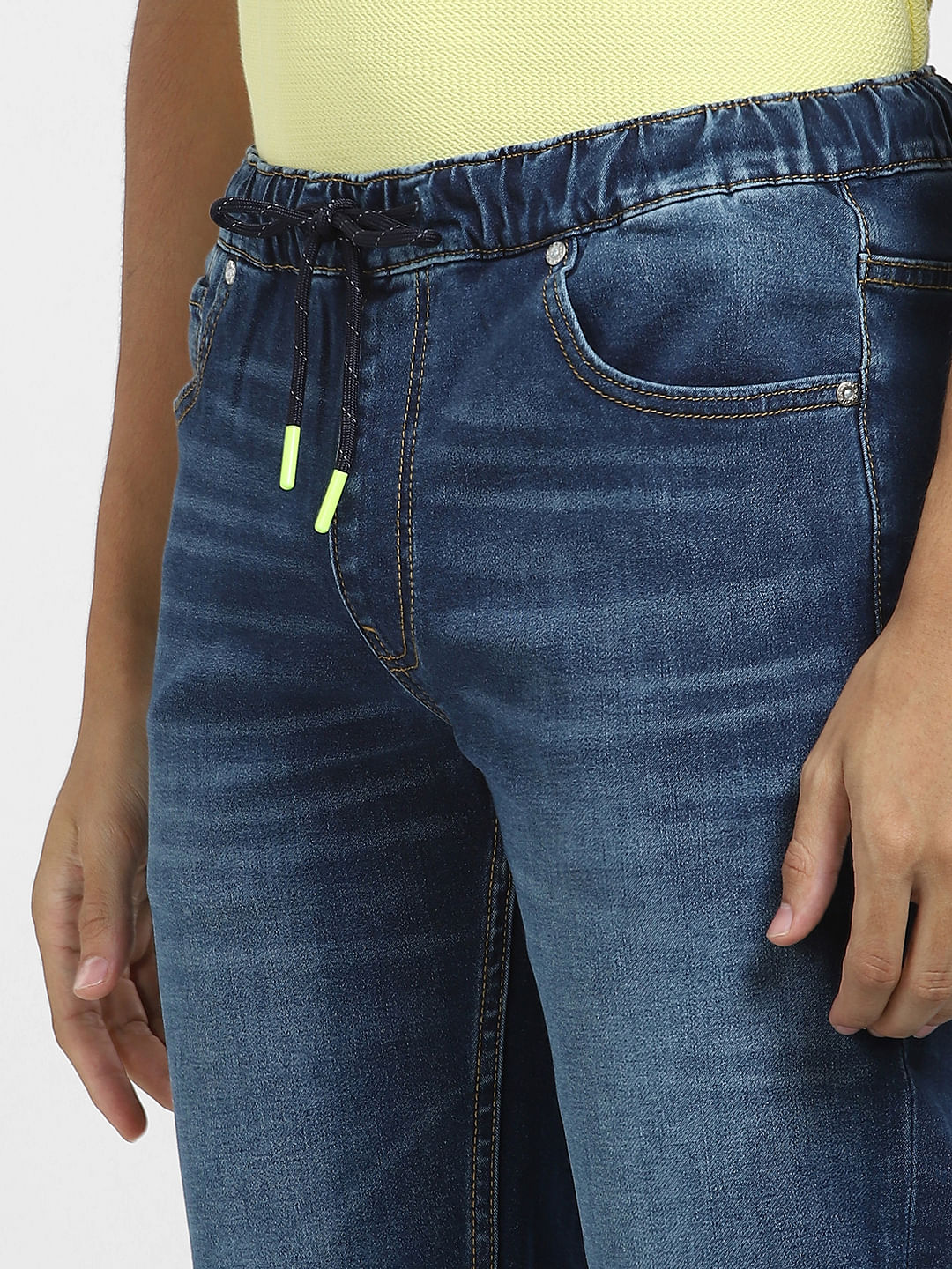 Blue Mid Rise Denim Shorts - Image 5