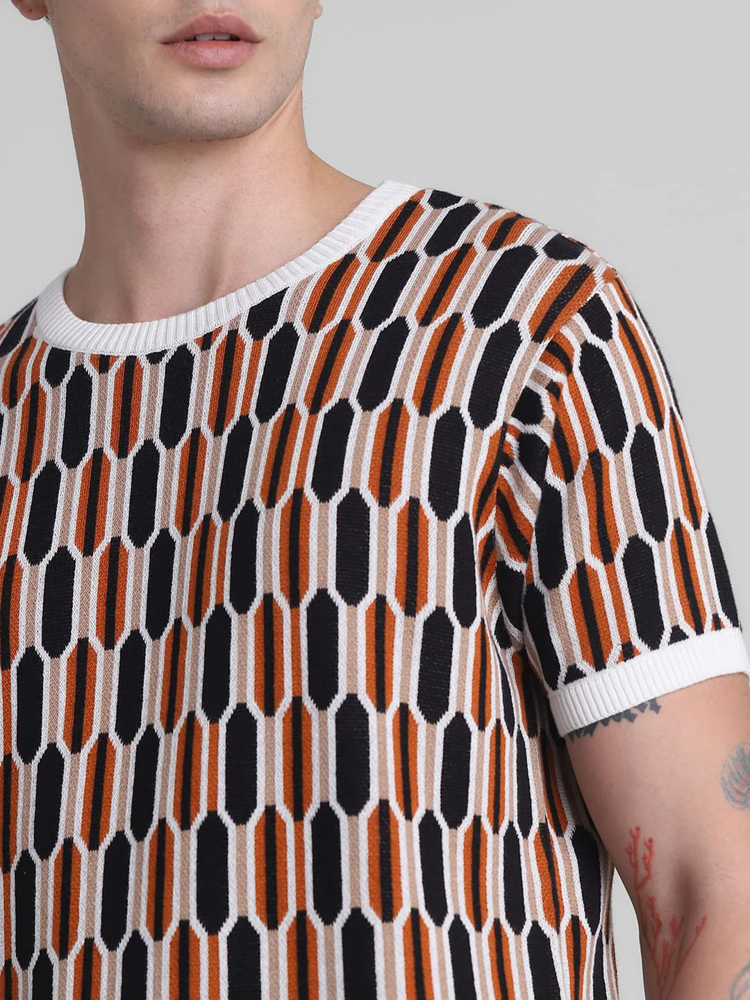 Brown Printed Jacquard T-shirt - Image 5