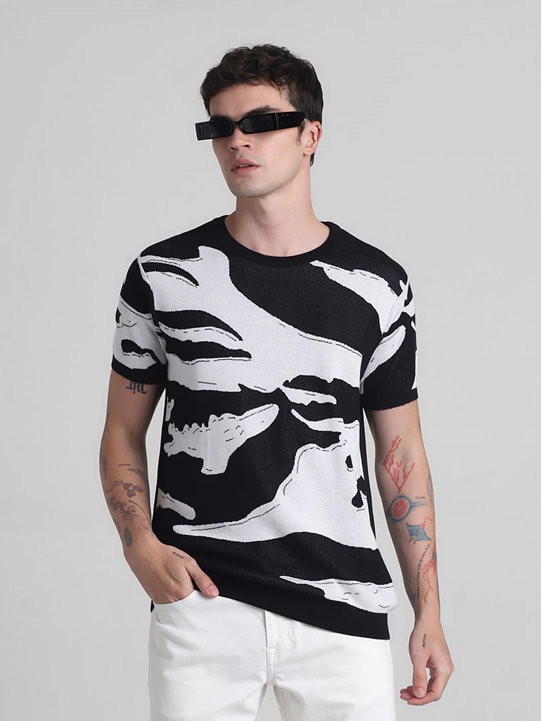 Black Printed Jacquard T-shirt