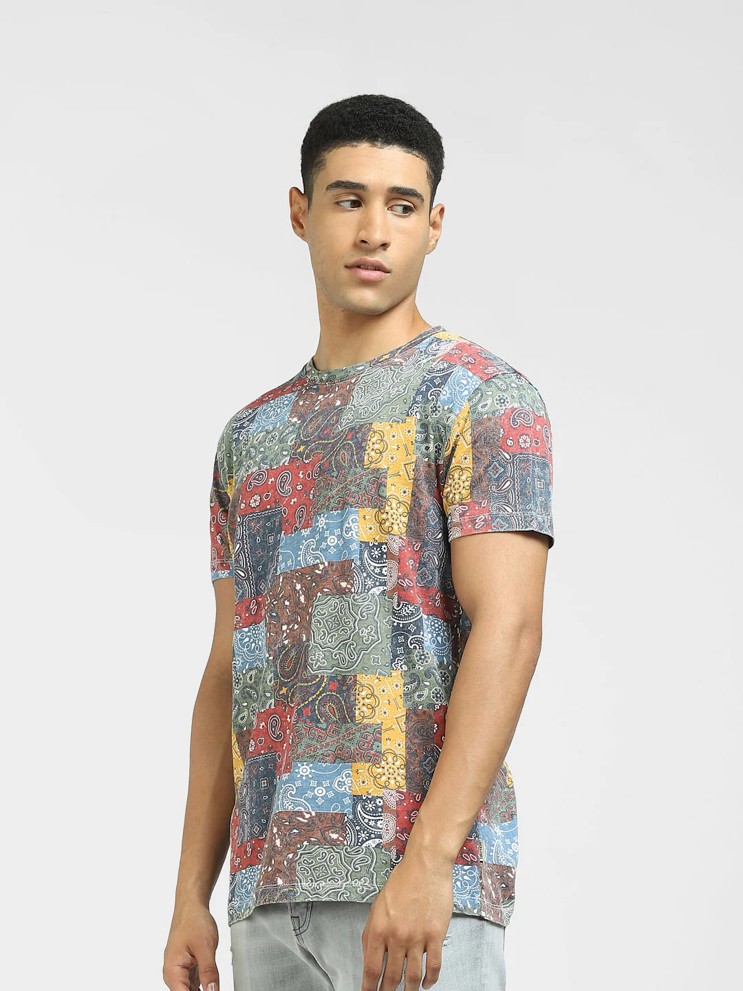 Multi-Colour Graphic Print Crew Neck T-shirt - Image 3