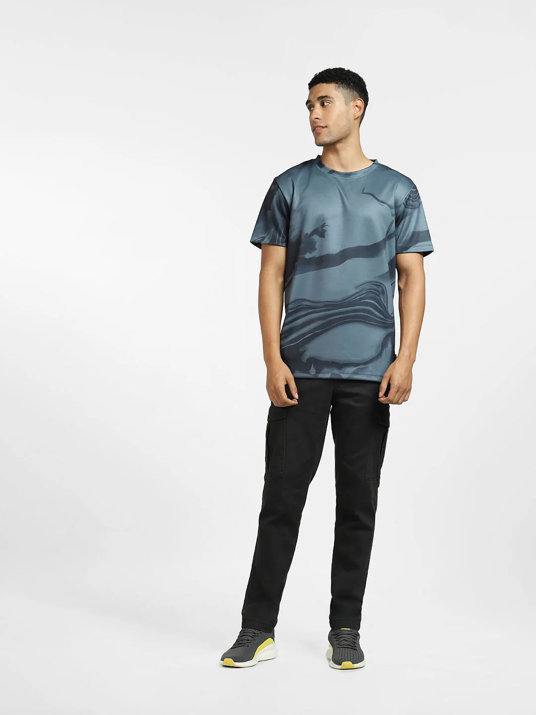 Black Crew Neck T-shirt - Image 6