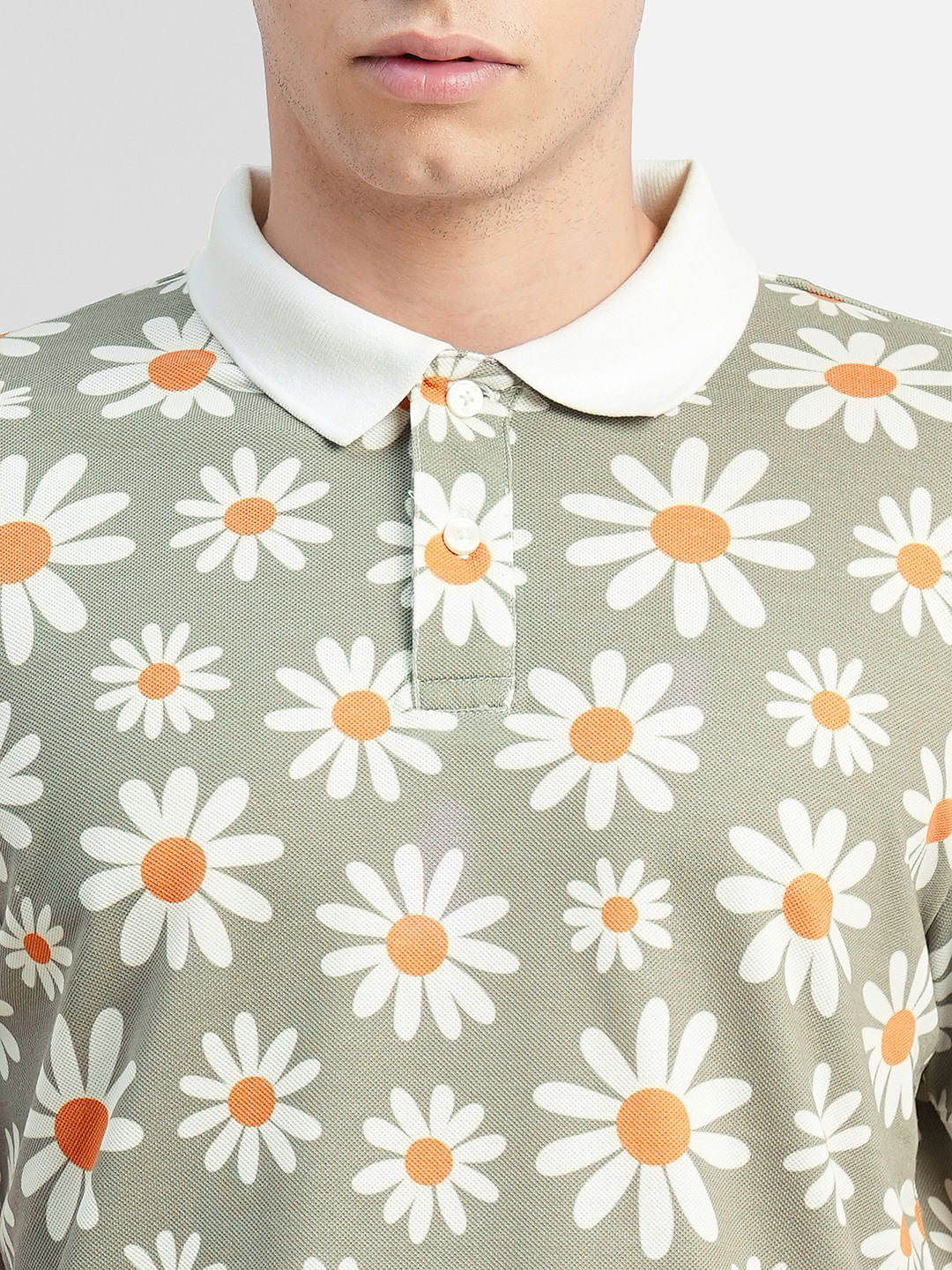 White Floral Print Polo Neck T-shirt - Image 5