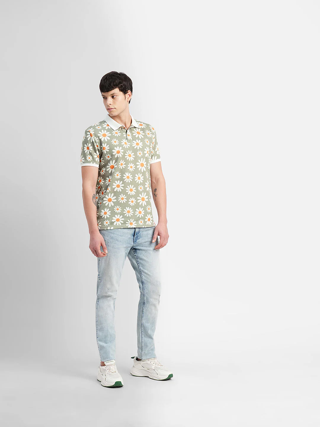 White Floral Print Polo Neck T-shirt - Image 6