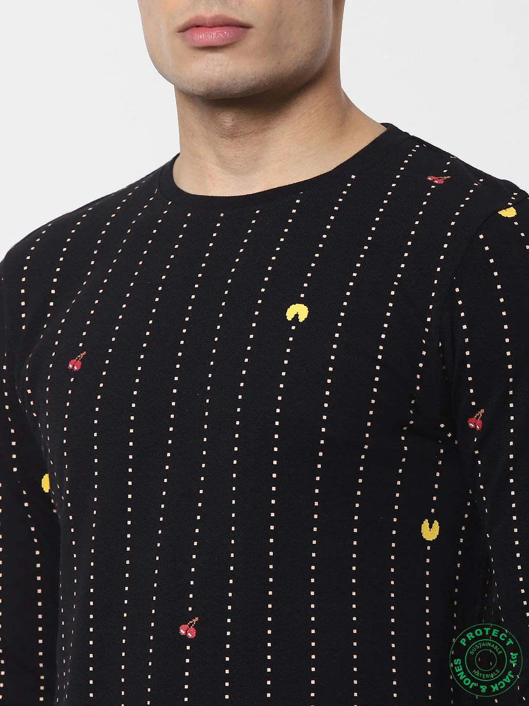 x PAC-MAN Black Gaming Print Full Sleeves T-shirt - Image 5