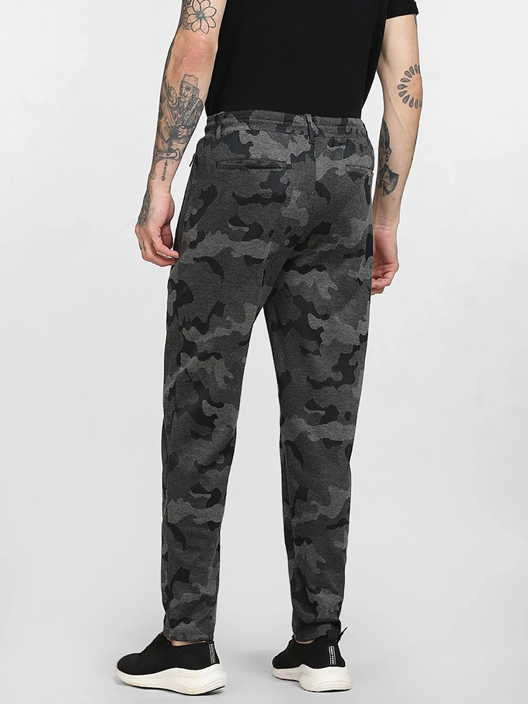 Black Mid Rise Camo Print Sweatpants - Image 4