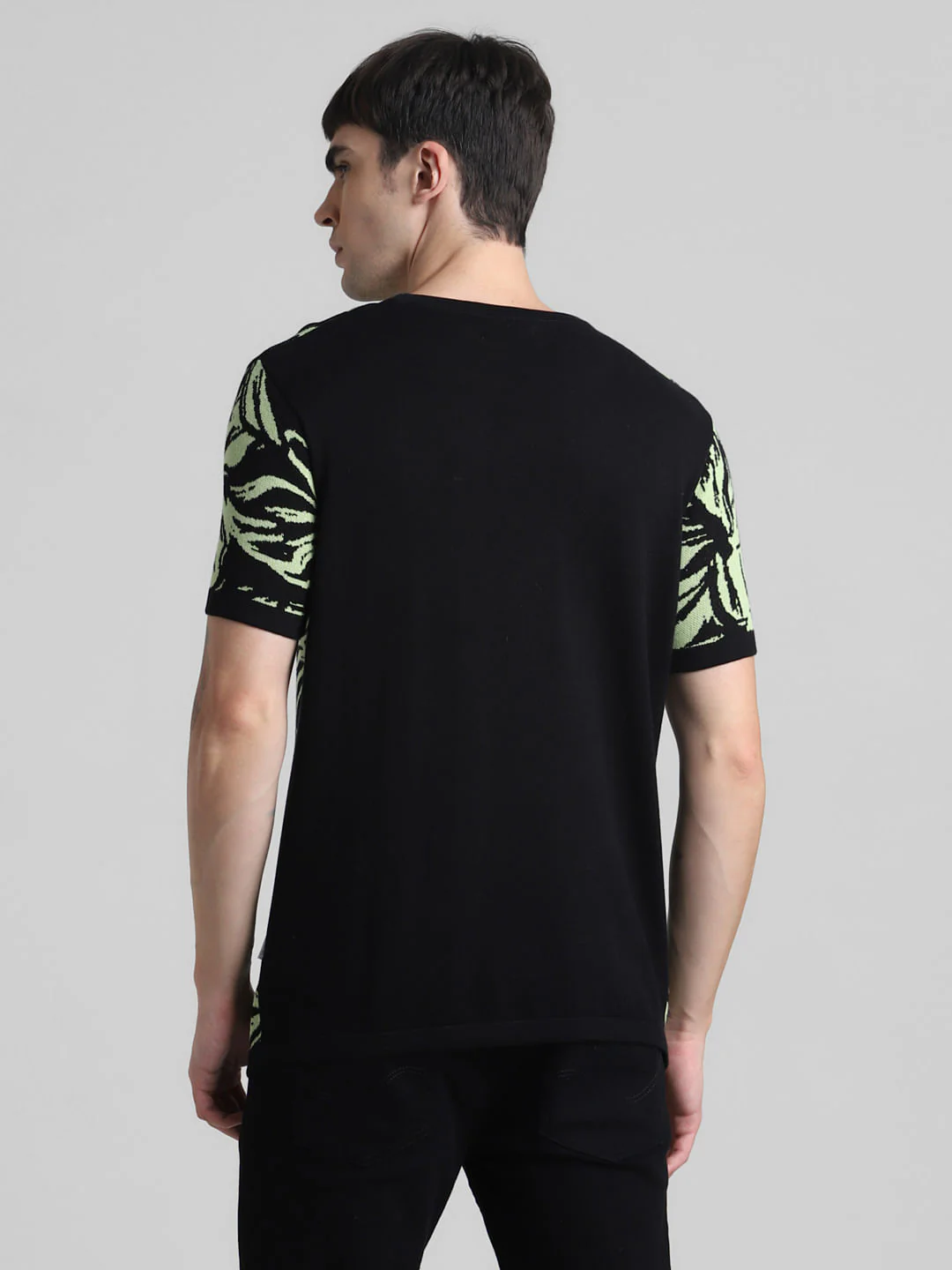 Black Printed Jacquard Knit T-shirt - Image 4