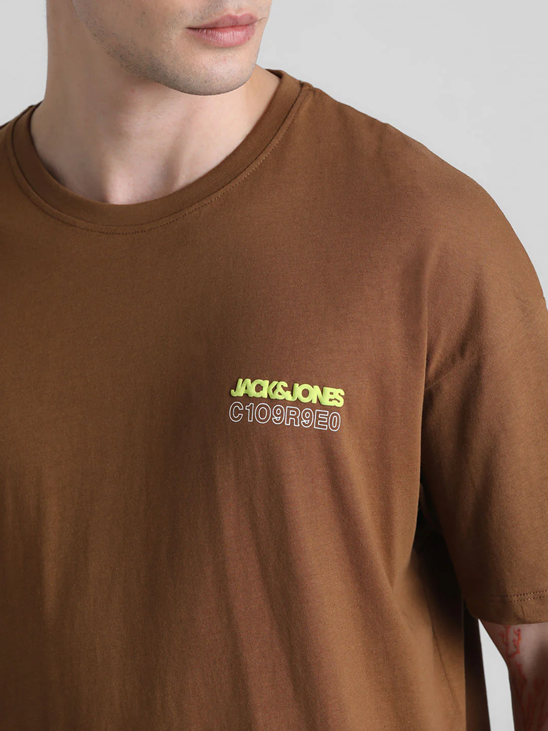Brown Printed Oversized Crew Neck T-shirt - Image 5