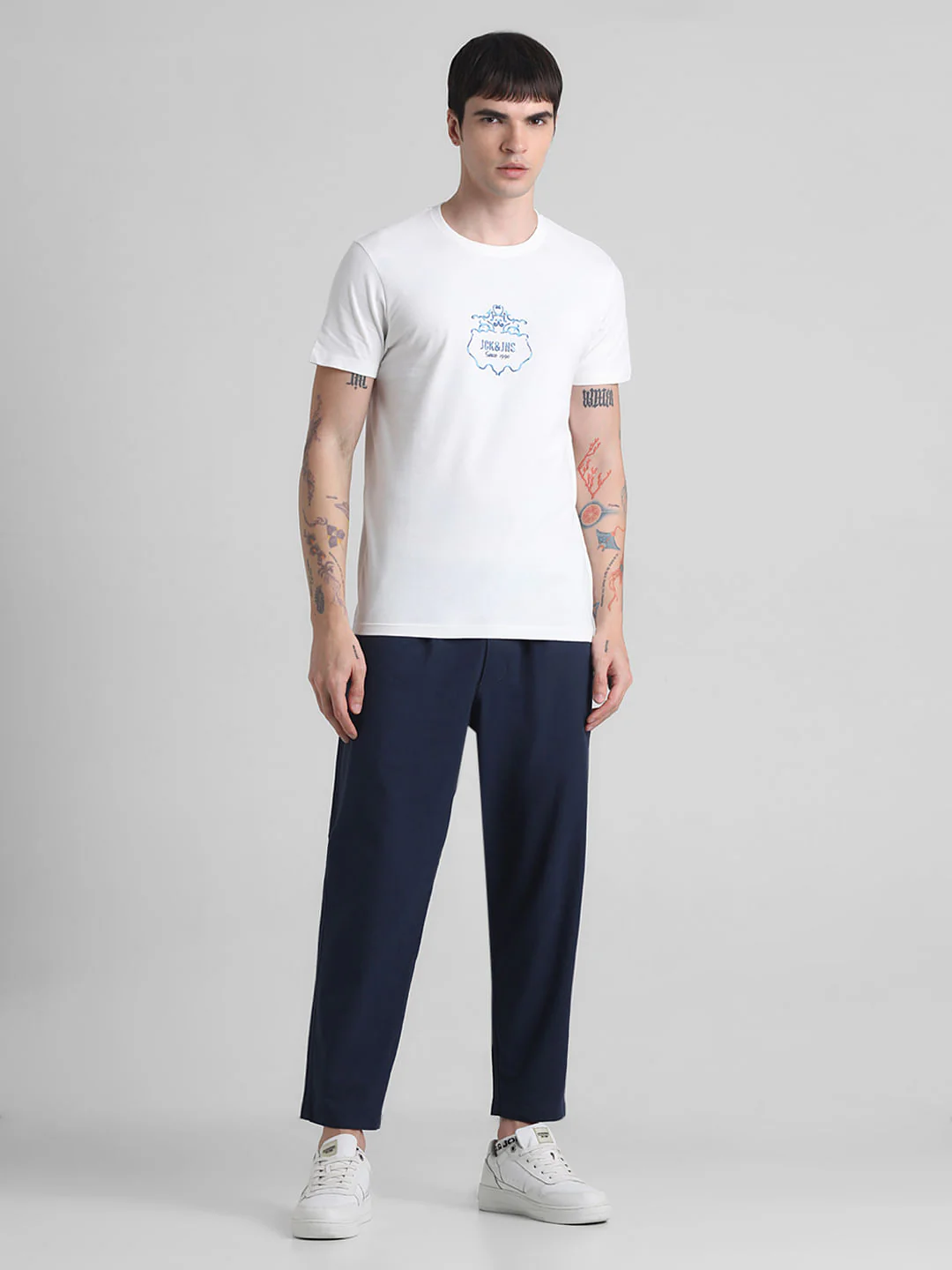 White Printed Crew Neck T-shirt - Image 7