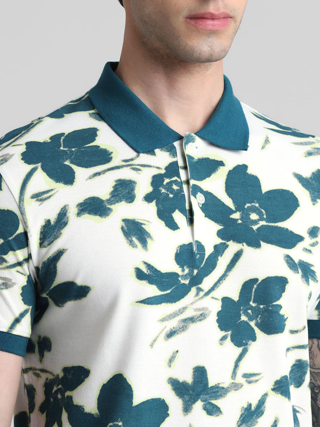 White Floral Print Polo T-Shirt - Image 5