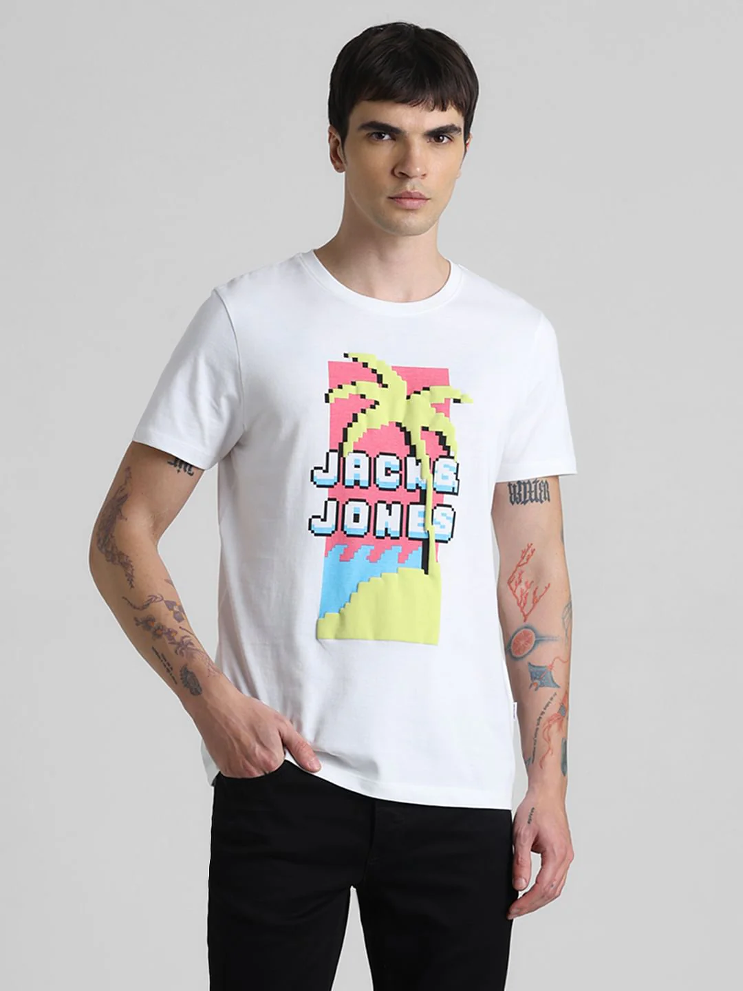 White Graphic Print T-shirt - Image 2