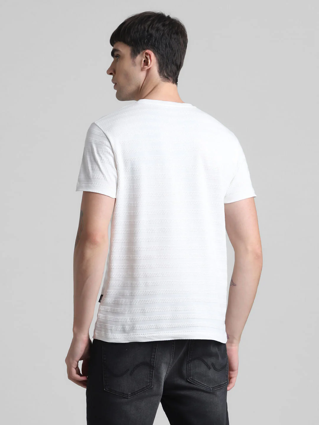 White Jacquard Crew Neck T-shirt - Image 4