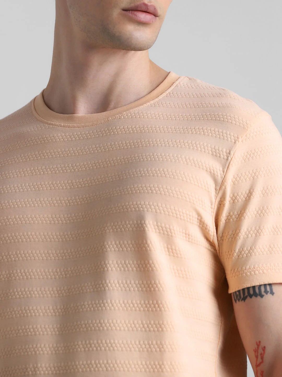 Peach Jacquard Crew Neck T-shirt - Image 5