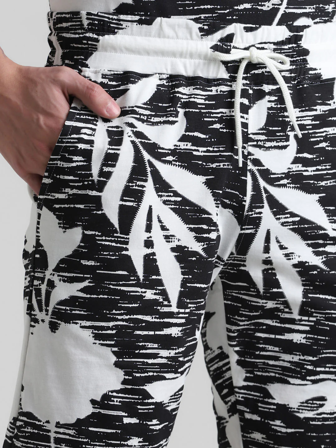 Black Printed Co-ord Set Sweatshorts - Image 4