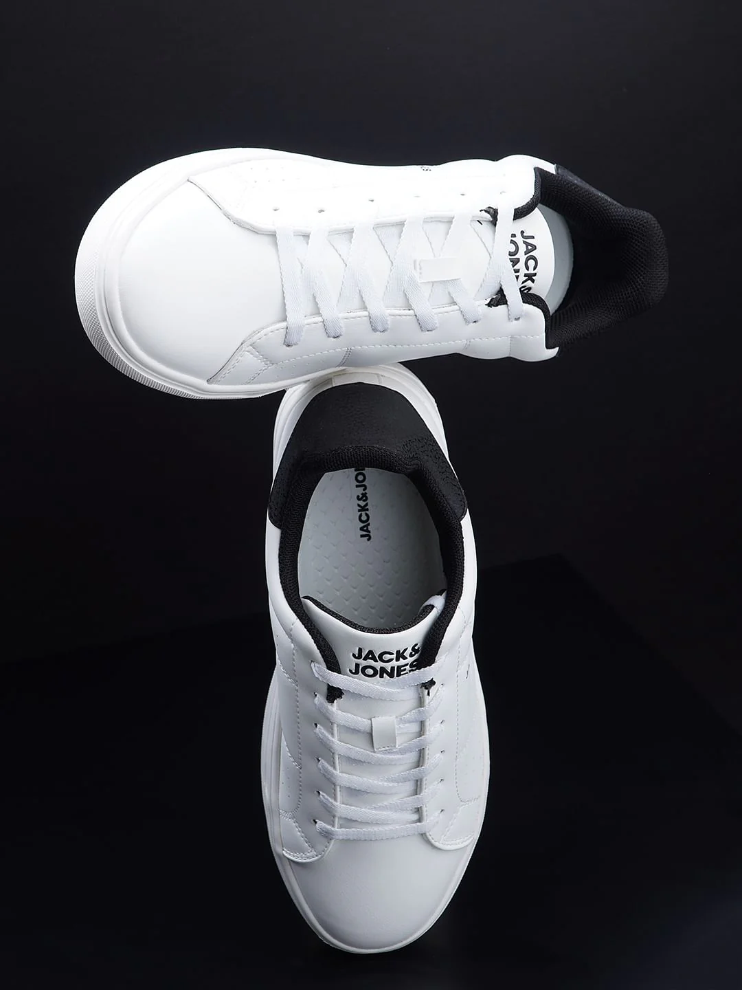 White Colourblocked Casual Sneakers