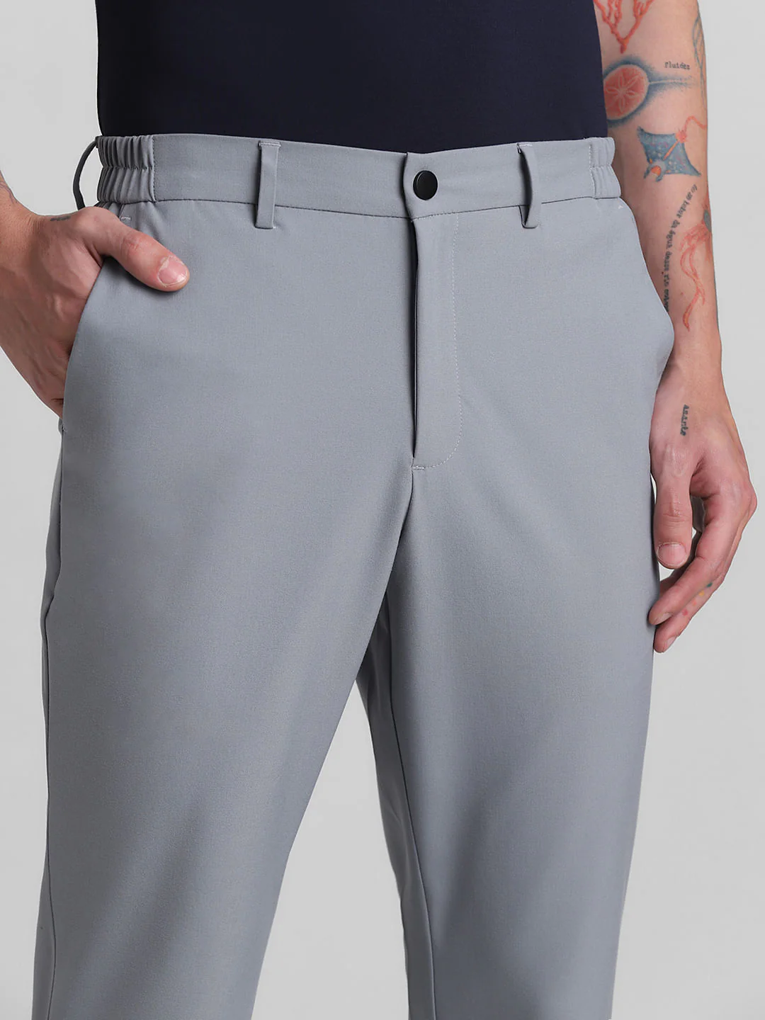 Grey Mid Rise Casual Pants - Image 4