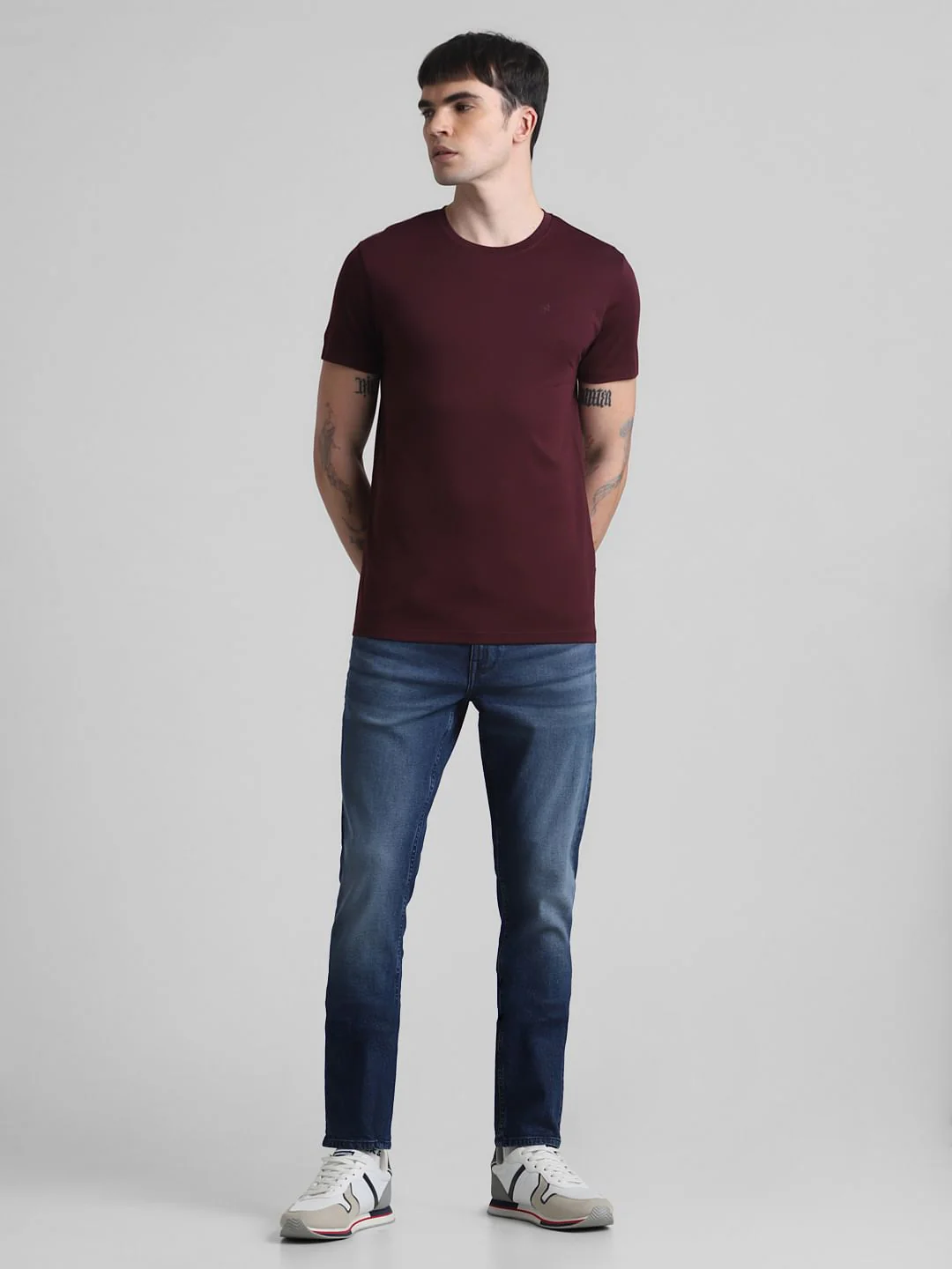 Maroon Crew Neck T-shirt - Image 6