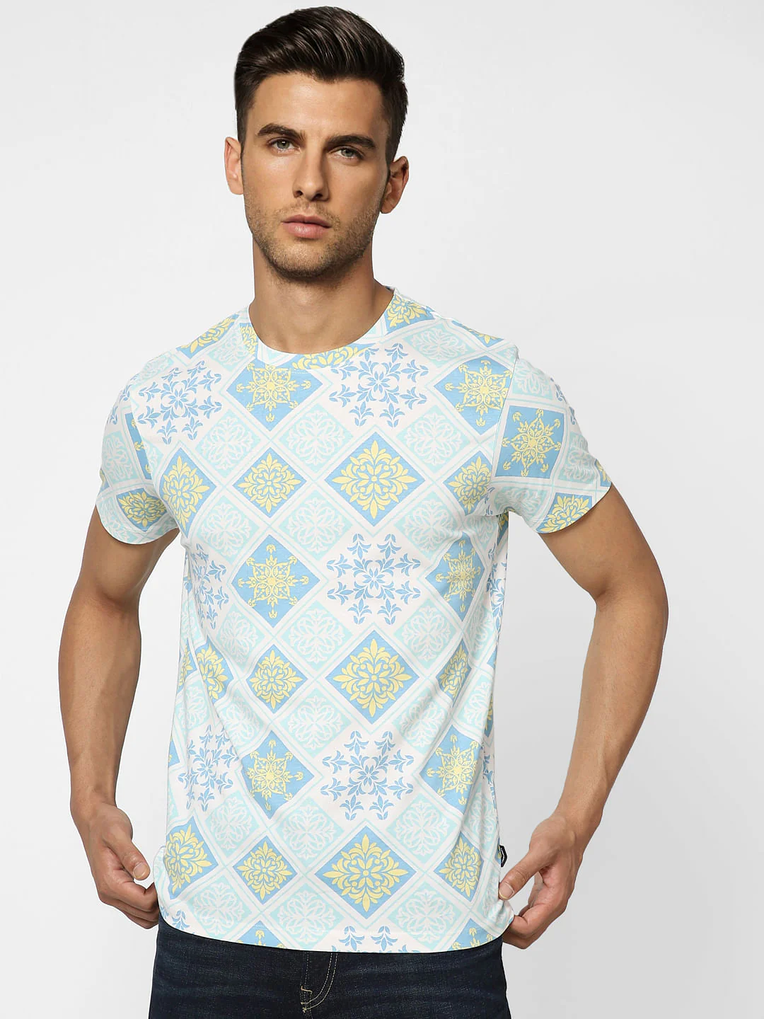 White Abstract Print Crew Neck T-shirt - Image 2