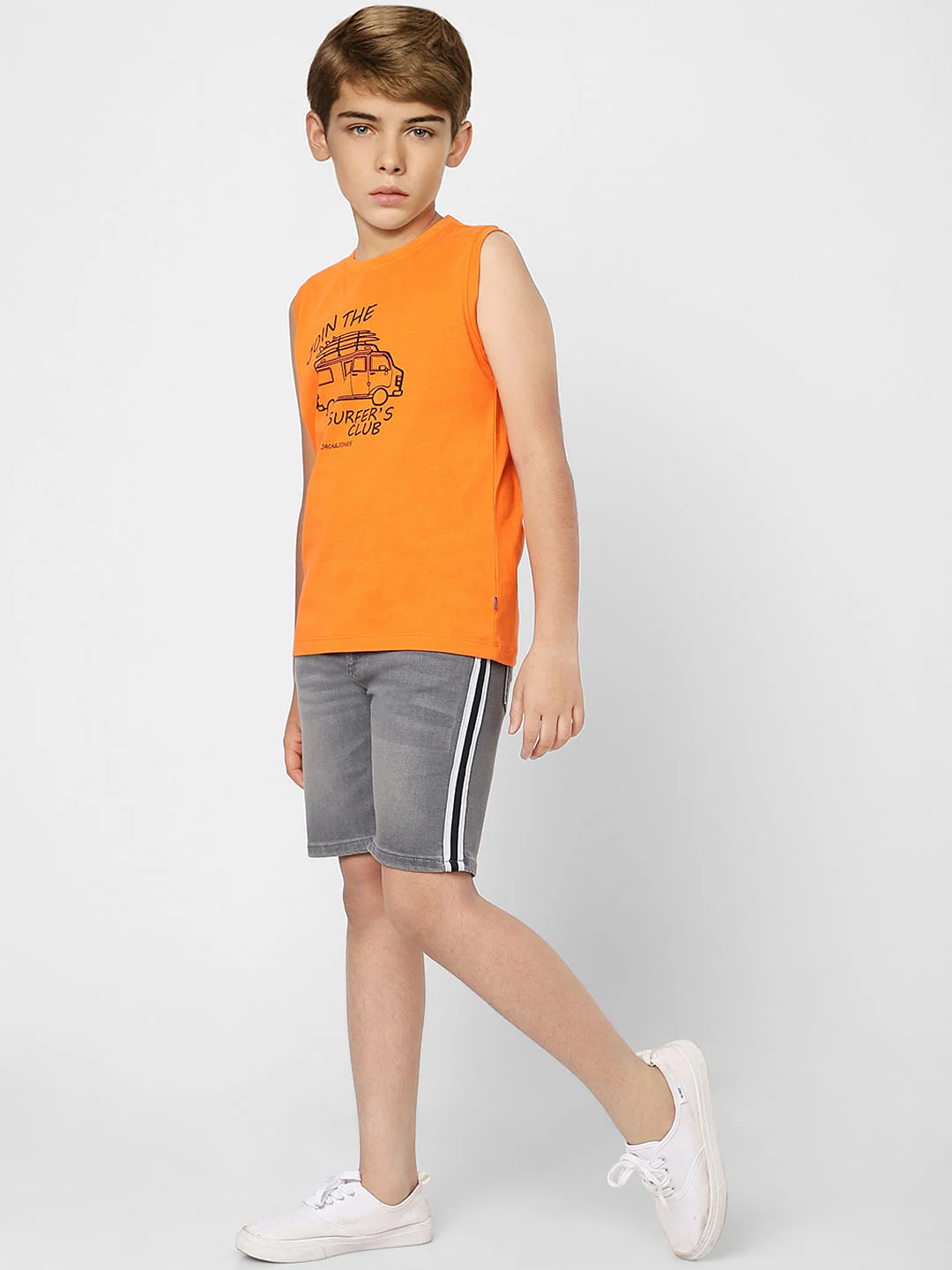 Boys Orange Graphic Print Crew Neck T-shirt