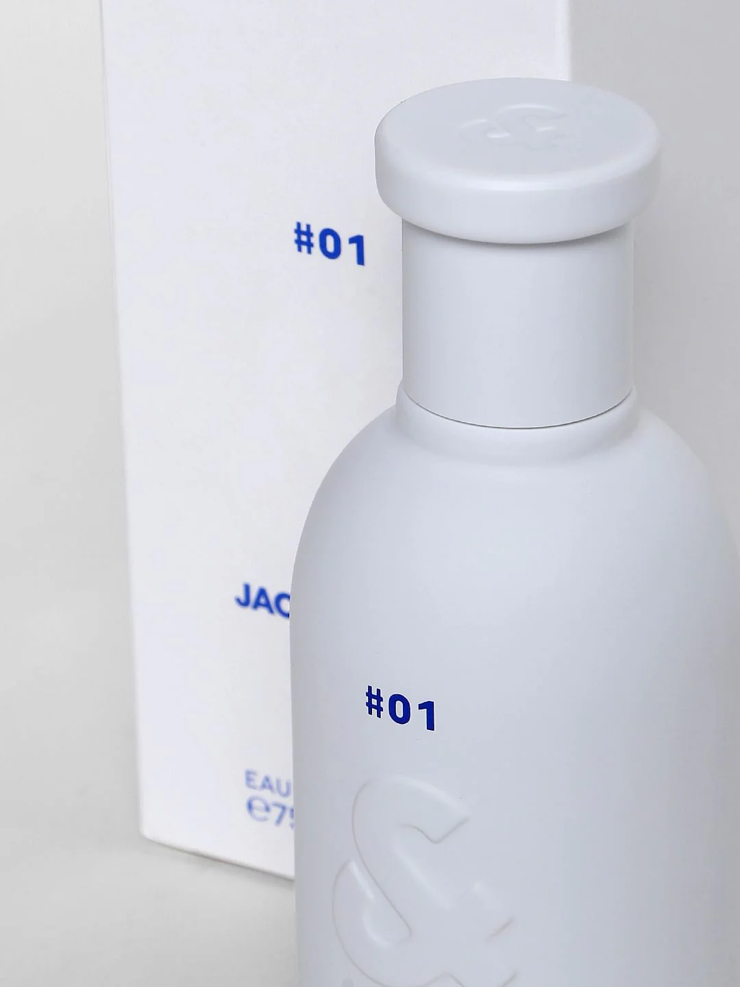 01 White Eau De Toilette Fragrance - Image 4