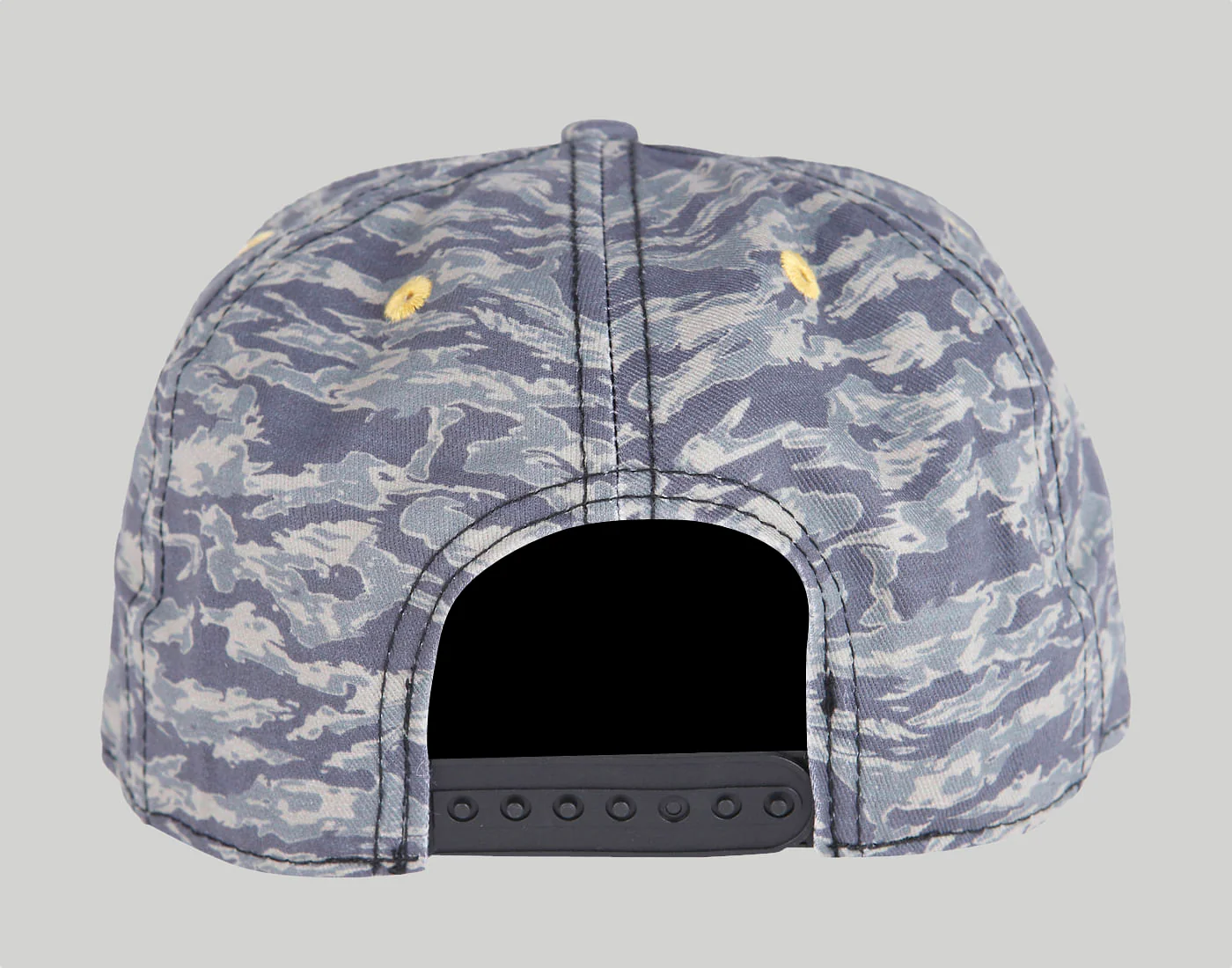 Green Abstract Print Snapback Cap - Image 4