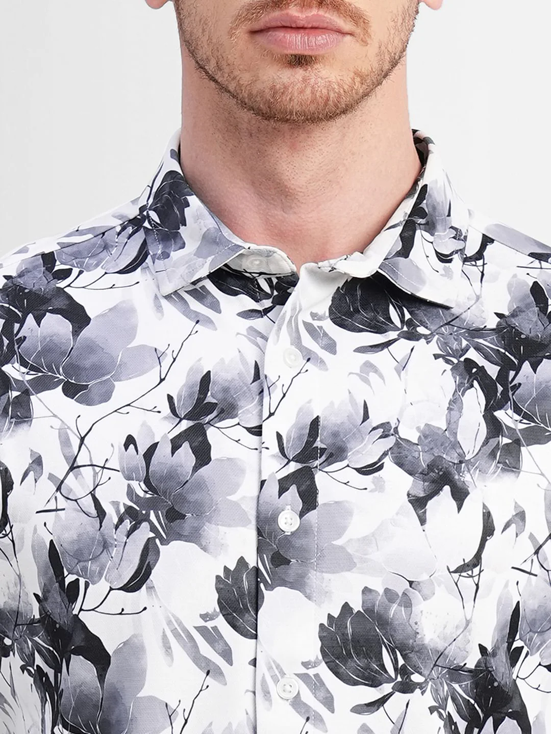 White Floral Print Full Sleeves Shirt - Image 5