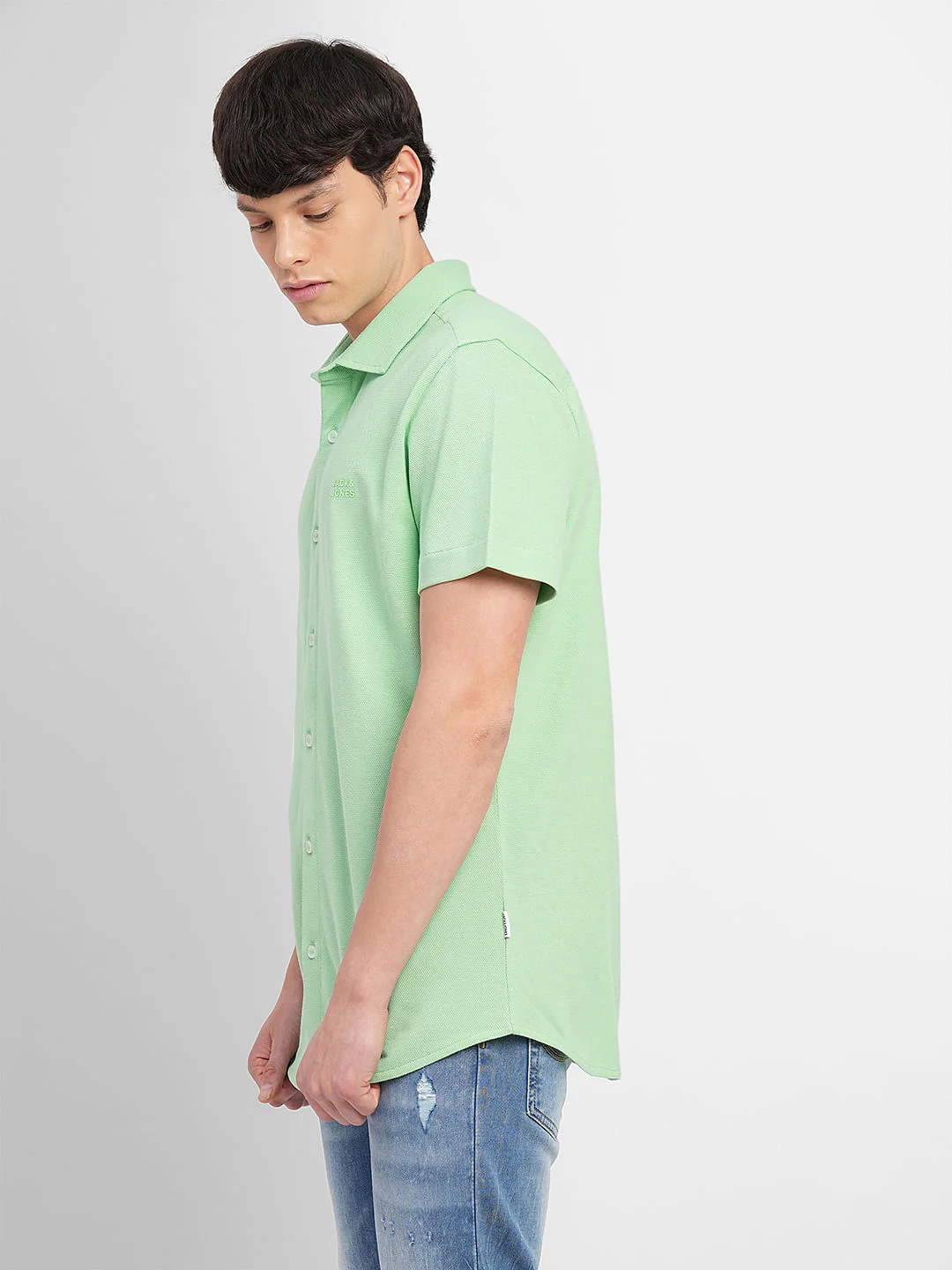 Green Short Sleeves Shirt - Image 3