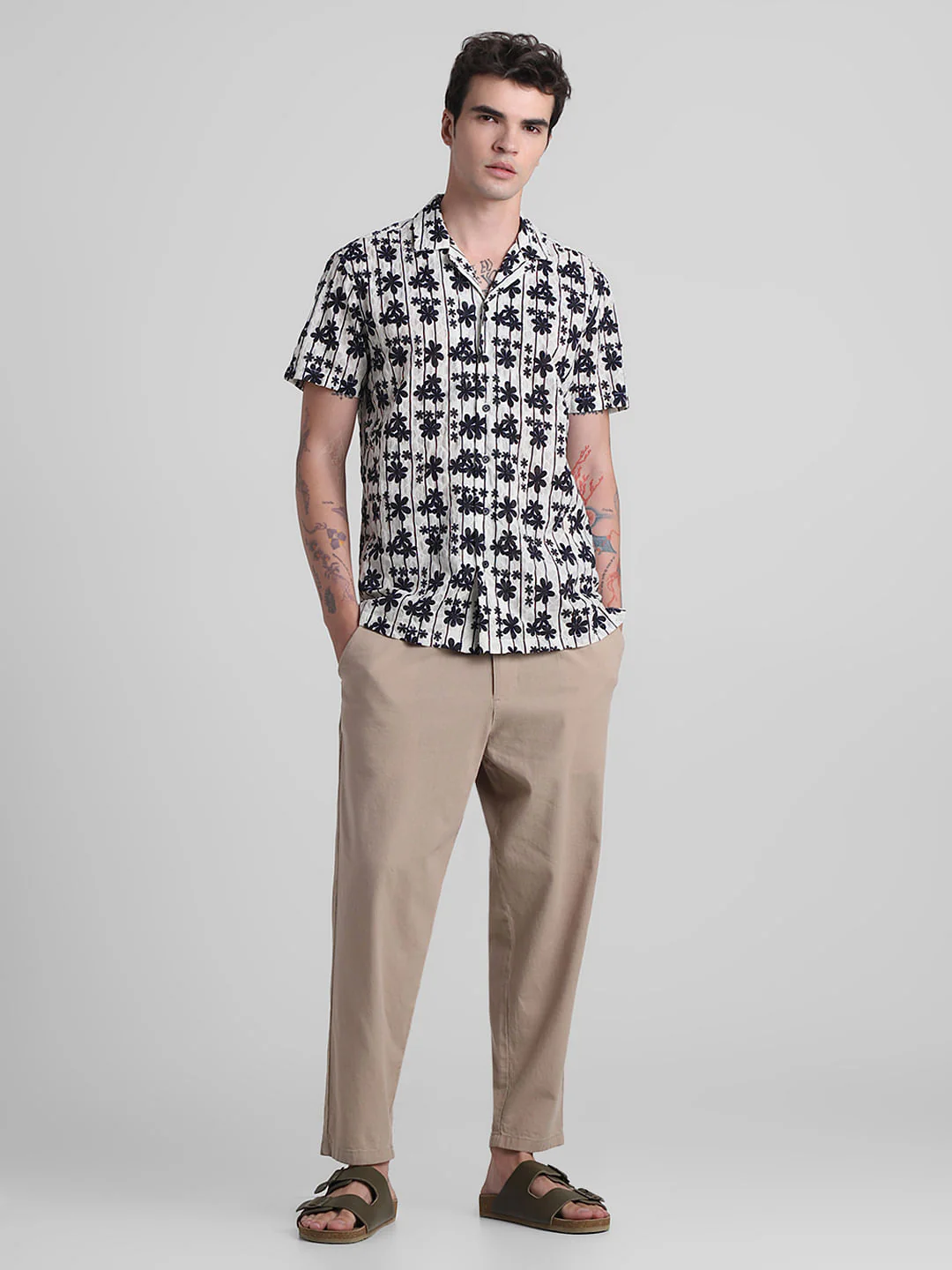Black Embossed Print Short Sleeves Shirt - Image 6