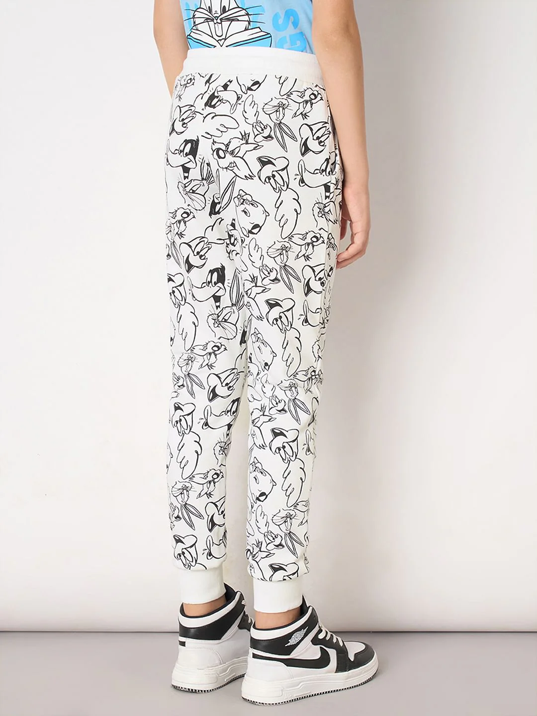 Looney Tunes White Printed Co-ord Set Sweatpants - Image 4