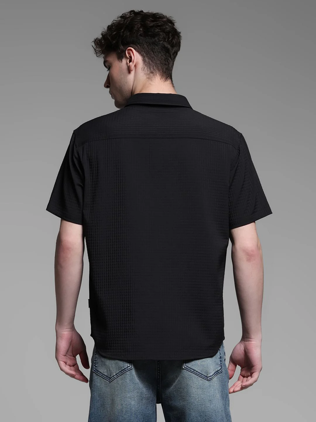 BLACK SHORT SLEEVES SHIRT - Image 4