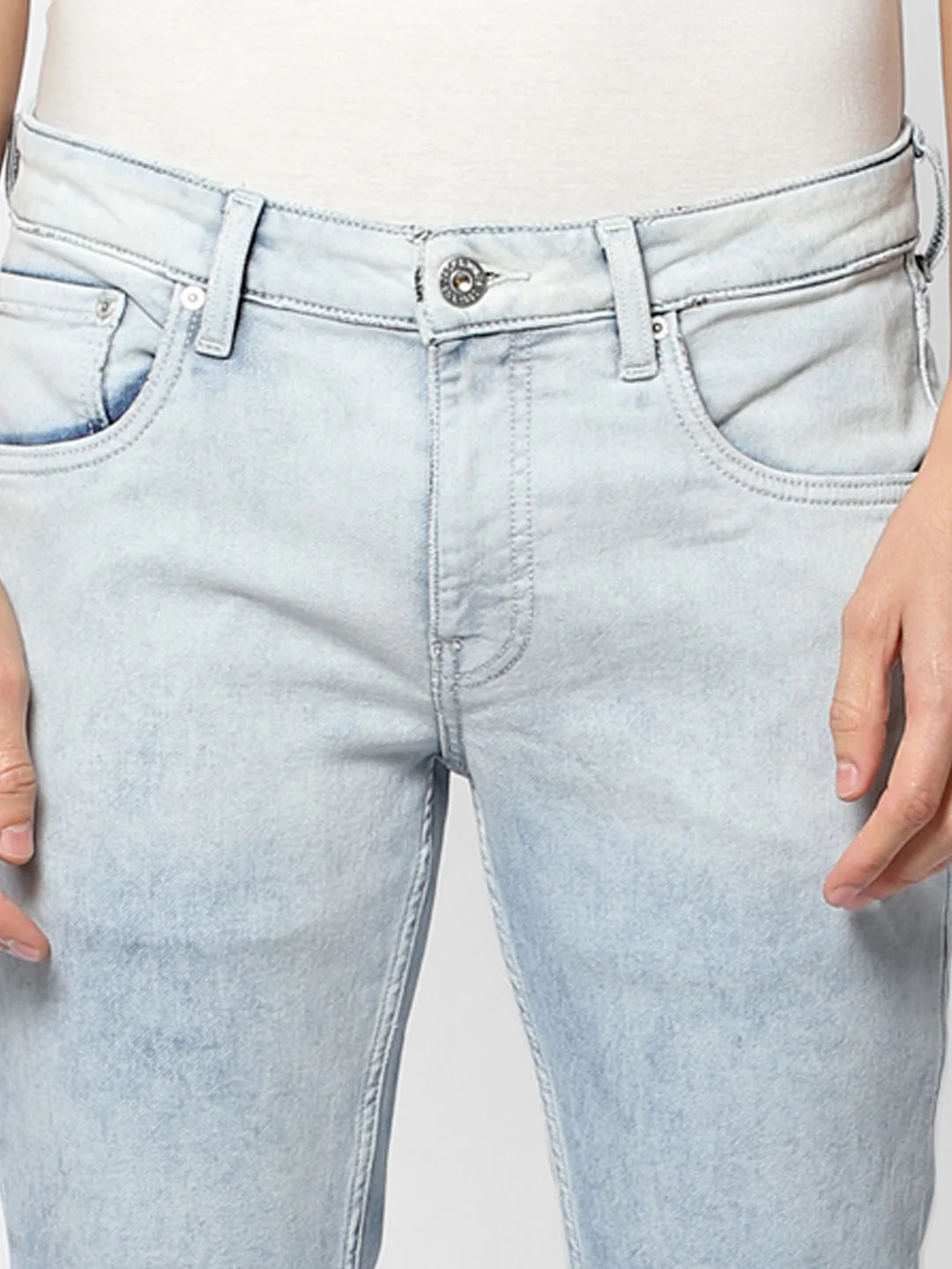 Light Blue Low Rise Liam Washed Skinny Fit Jeans - Image 5