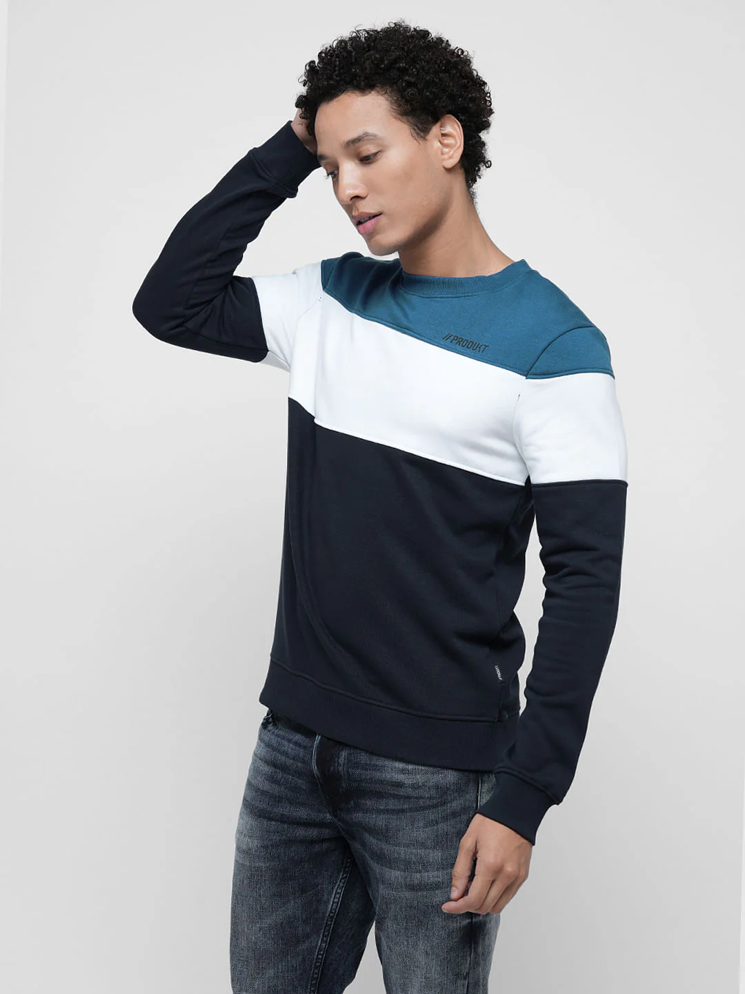PRODUKT by JACK&JONES Blue Colourblocked Print Sweatshirt - Image 3