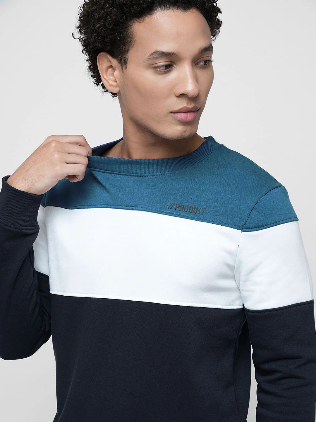 PRODUKT by JACK&JONES Blue Colourblocked Print Sweatshirt - Image 6