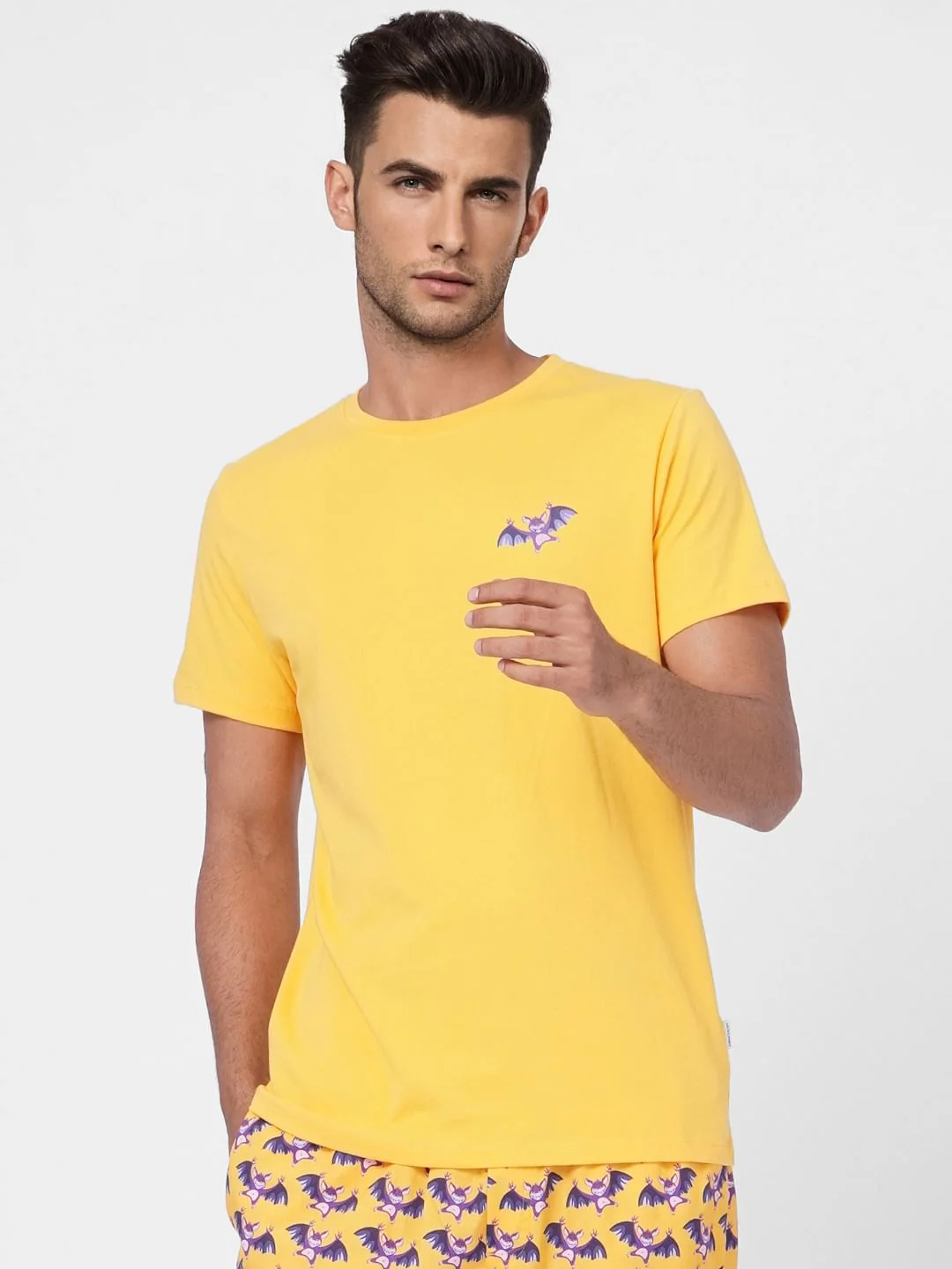 Yellow T-shirt & Printed Shorts Set - Image 2