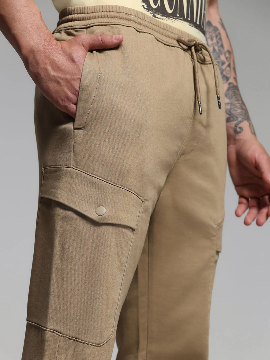 Beige Mid Rise Slim Fit Pants - Image 4