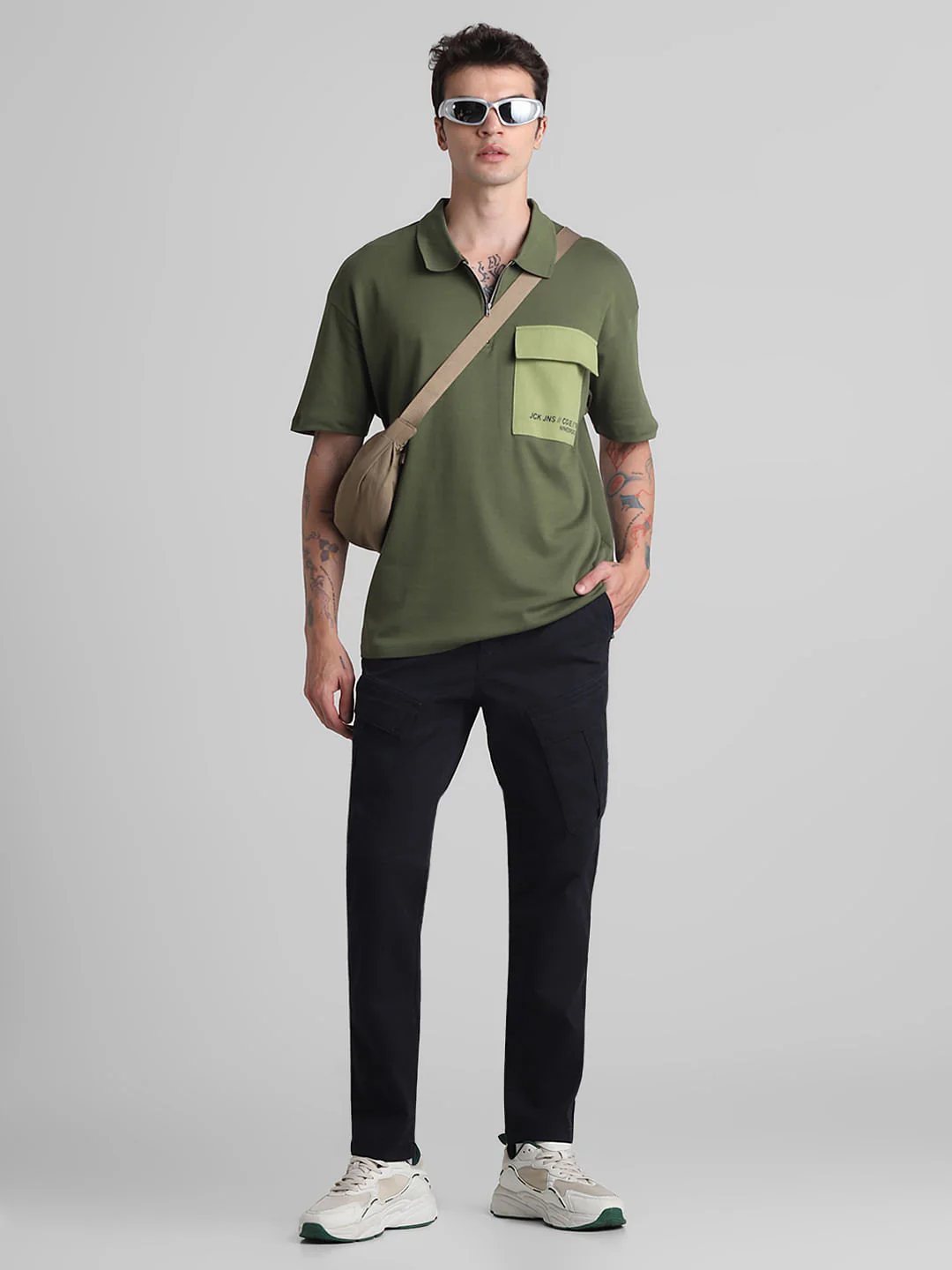 Black Mid Rise Cargo Pants - Image 6