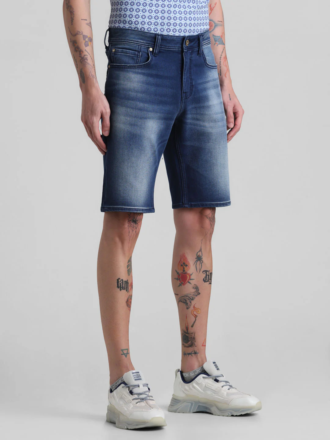 Blue Low Rise Washed Denim Shorts - Image 2